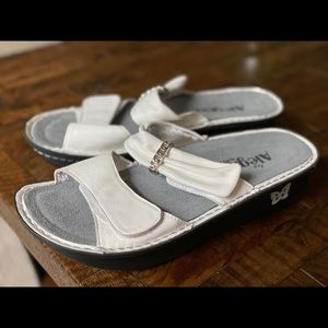 Alegria Karmen White Sandals